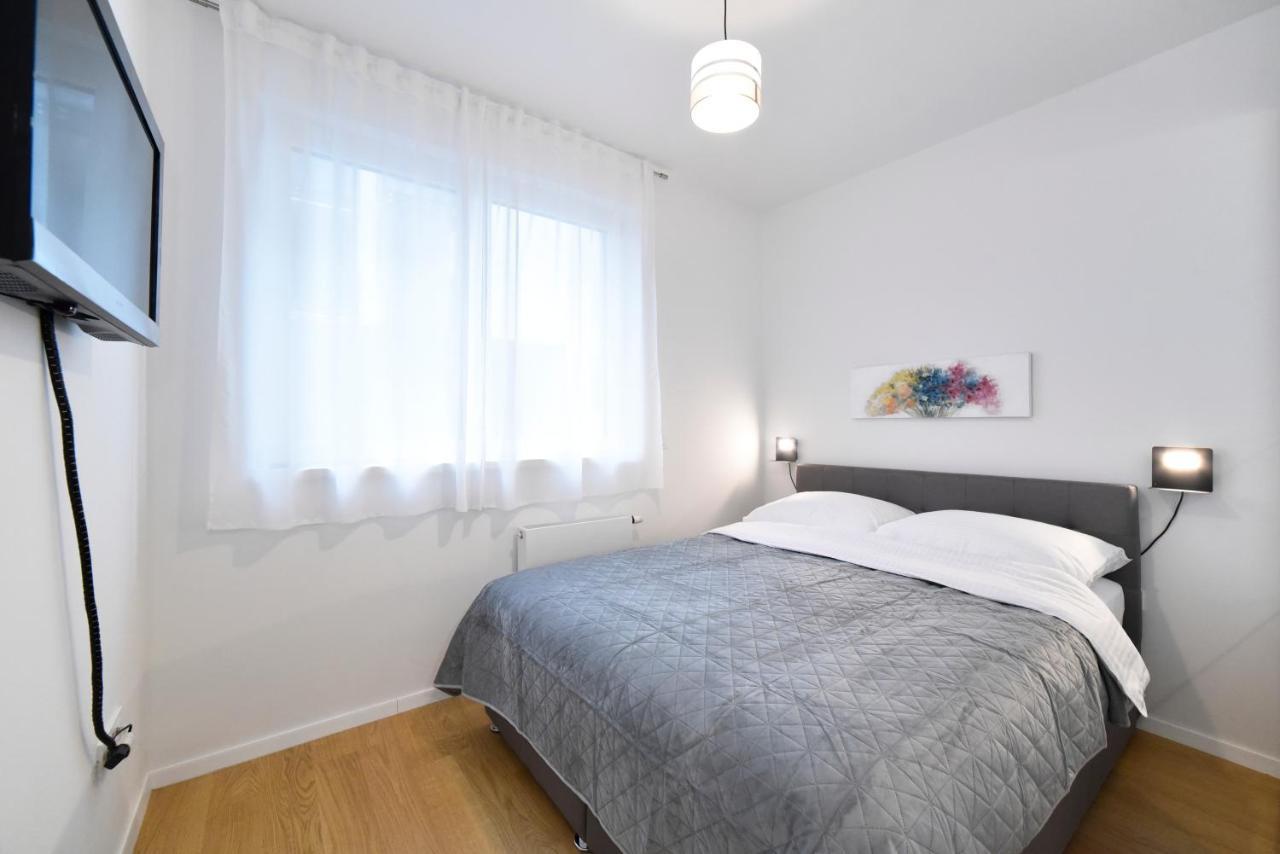 Ophelia Apartment With Parking Ζάγκρεμπ Εξωτερικό φωτογραφία