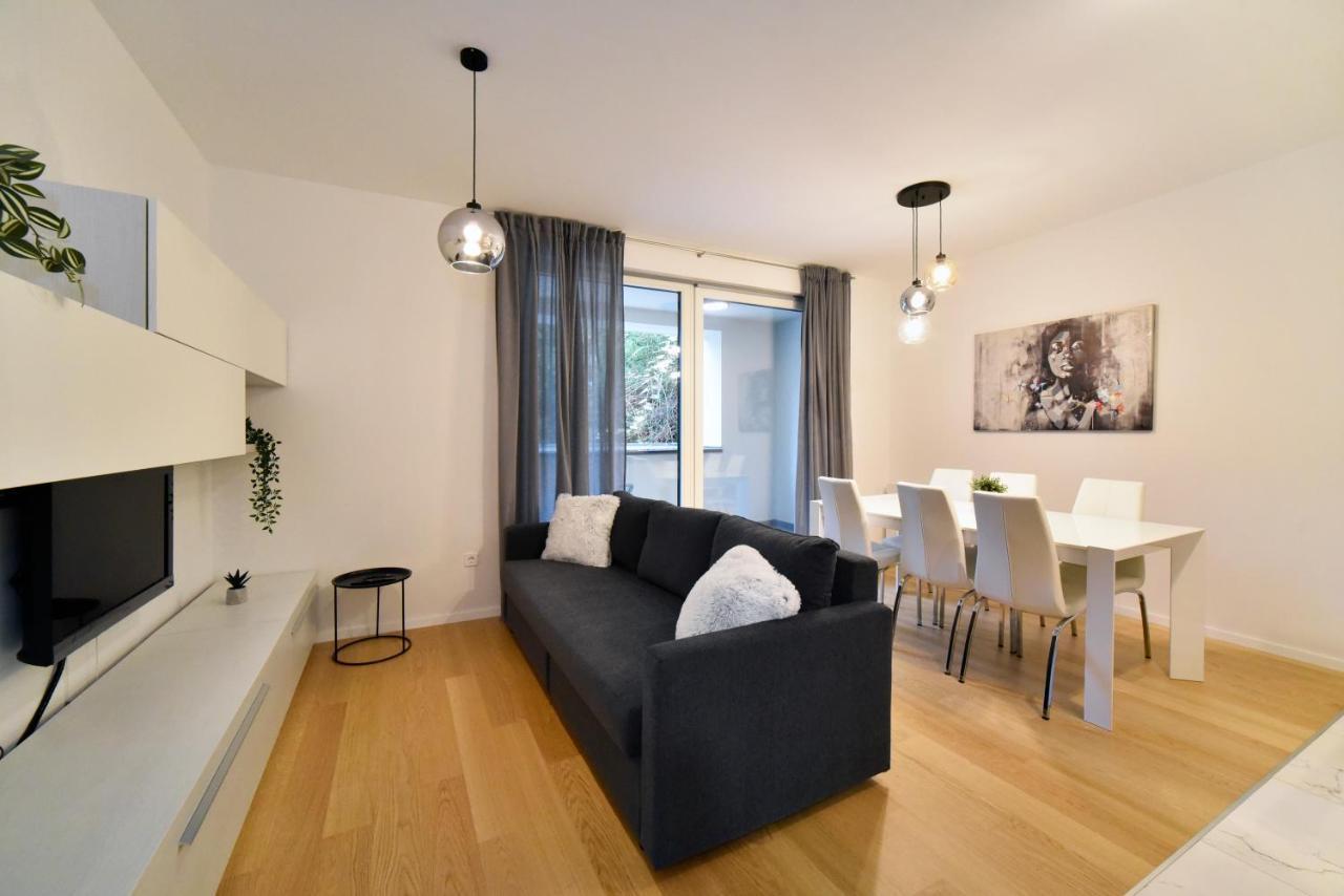 Ophelia Apartment With Parking Ζάγκρεμπ Εξωτερικό φωτογραφία