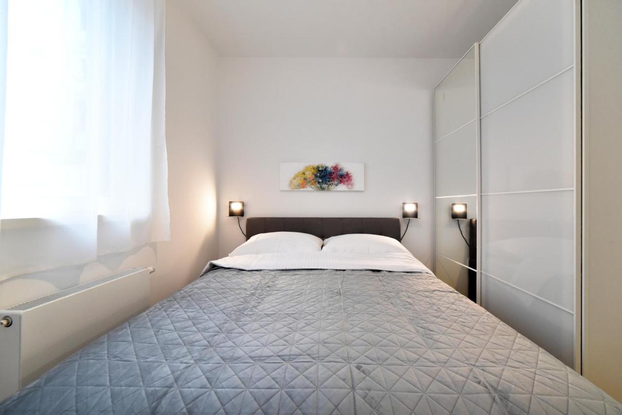 Ophelia Apartment With Parking Ζάγκρεμπ Εξωτερικό φωτογραφία